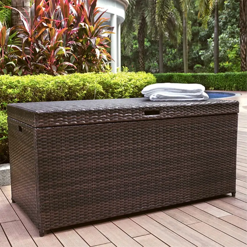 Ergodes Palm Harbor Outdoor Wicker Storage Chest - Spacious & Versatile Organizer for Furniture Cushions & Garden Essentials