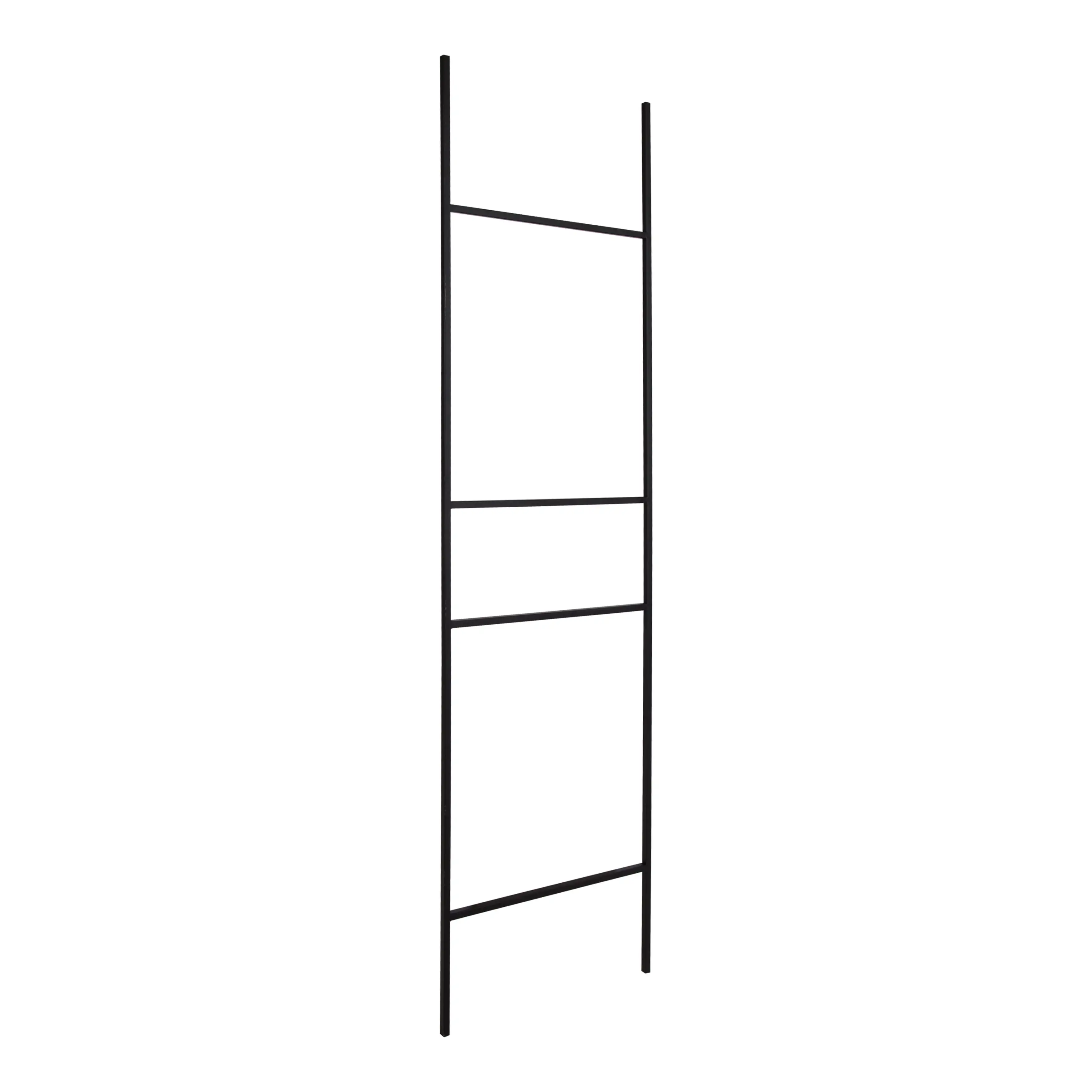 Kate and Laurel Poggi Metal Leaner Ladder Shelf Valet. 18 x 67. Black