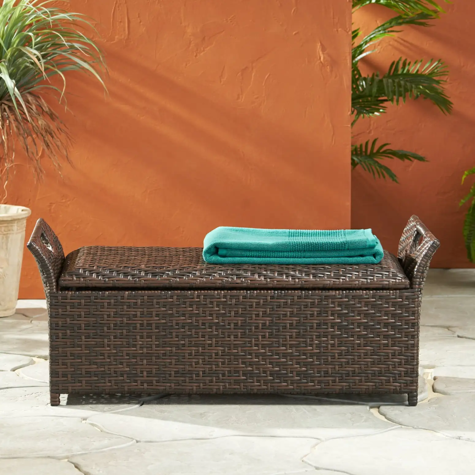 Multi Rattan Outdoor Storage Bench.Weather-Resistant. Hand-Woven PE Rattan and Iron Frame. Sleek Contemporary Design. Smooth Handle. Metal Hinge.Brown .