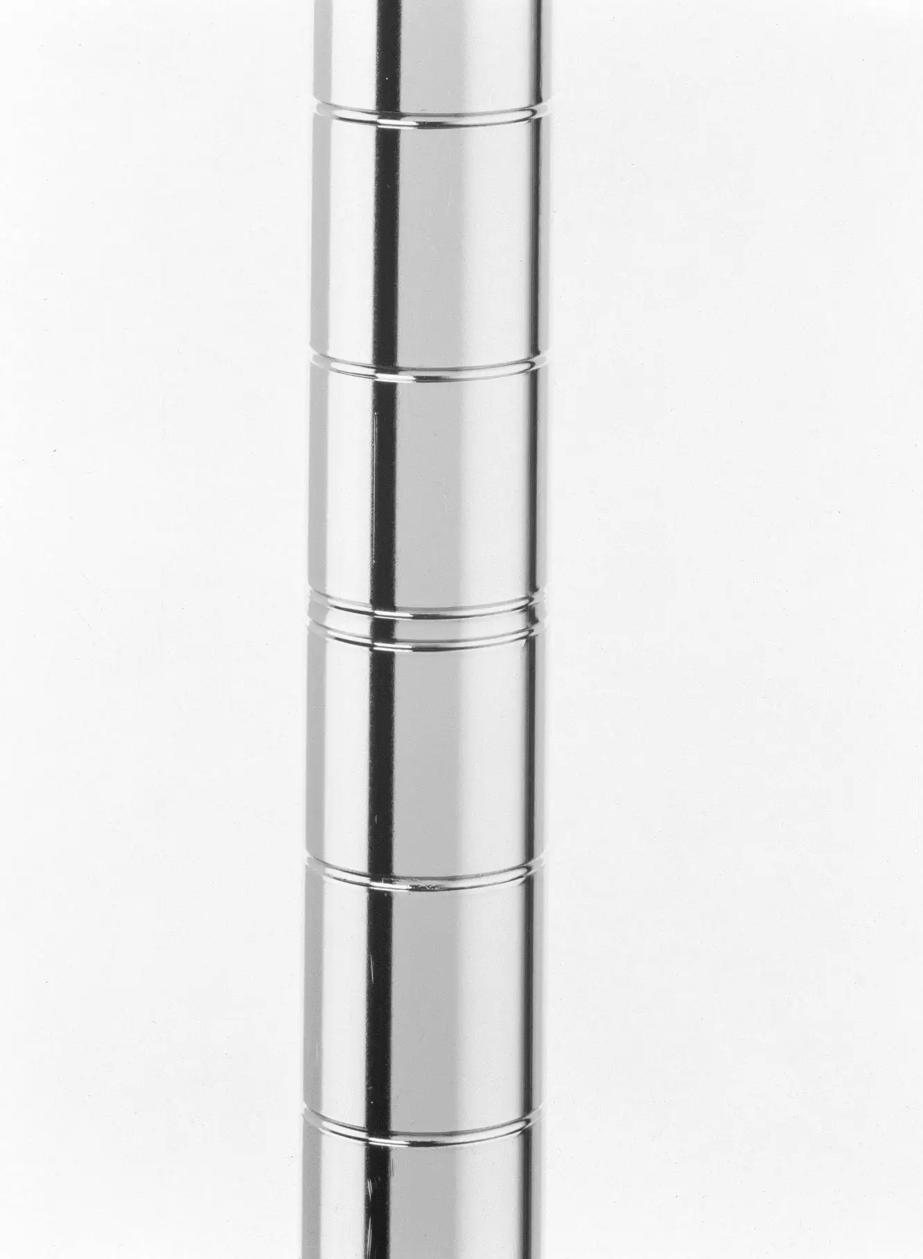 Super Erecta SiteSelect 74 Chrome Shelf Post. Each